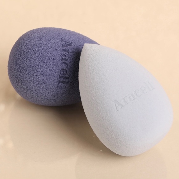Araceli Beauty Bella Sponges - Picture 2 of 3